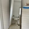 ⁦מראת גוף על רגל מסגרת שחורה 155X45⁩ – תמונה ⁦2⁩