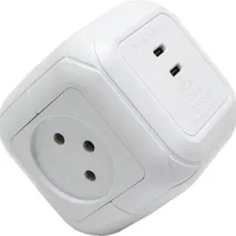 מפצל חשמל 1 ל-4 קוביה עם שקעי TYPE-C